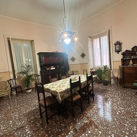 Apartamento Da Zia Sisina - Dimora Storica Barile Exterior foto