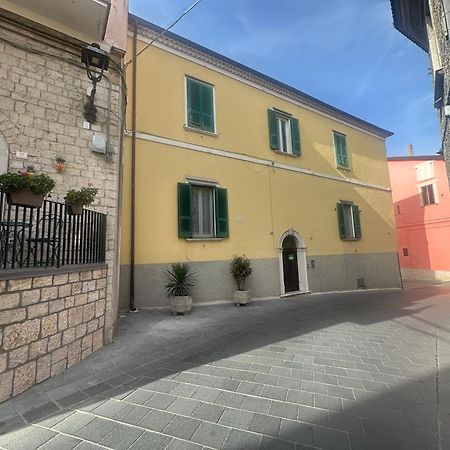 Apartamento Da Zia Sisina - Dimora Storica Barile Exterior foto
